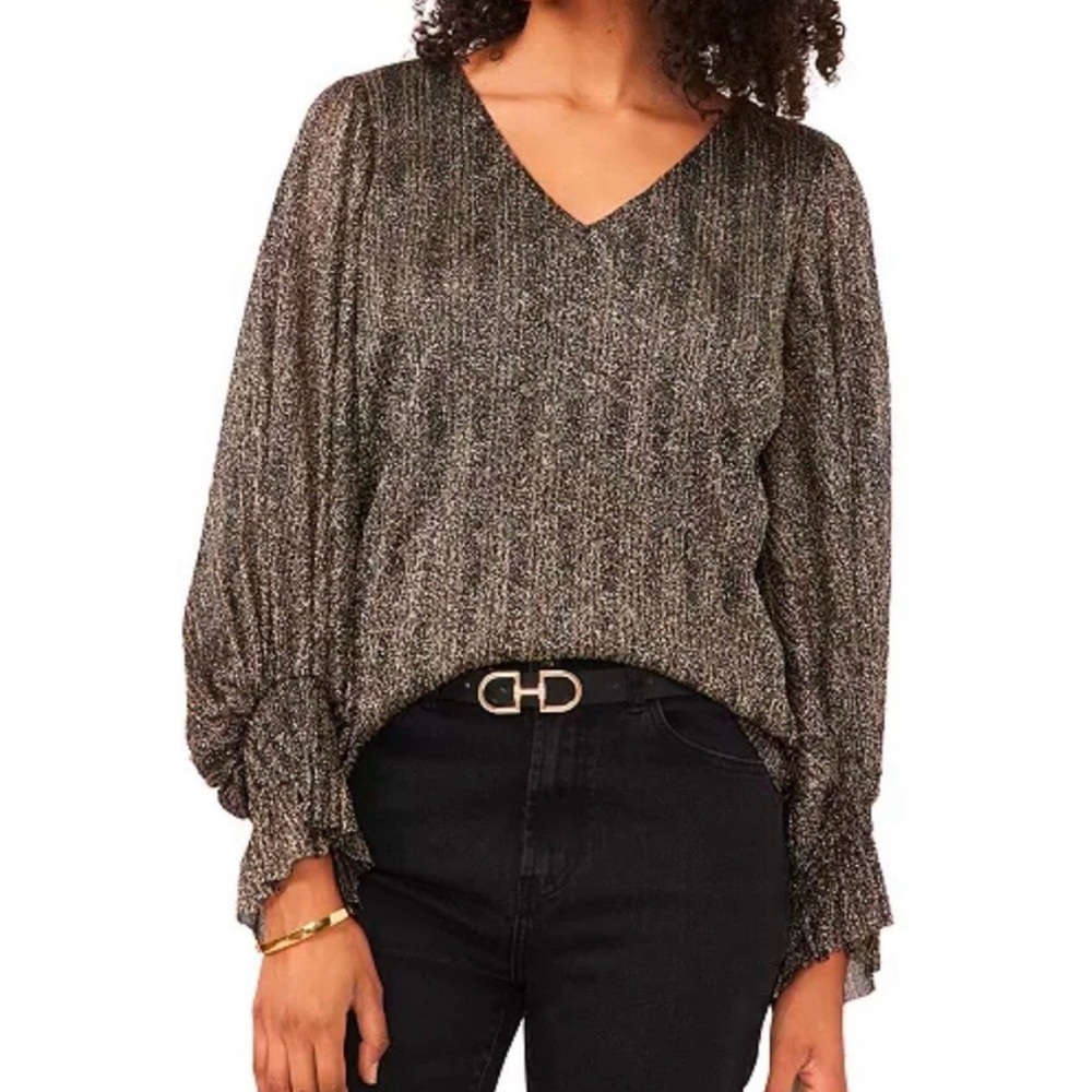 Vince Camuto Black and Gold Metallic V-Neck Blouse, size small